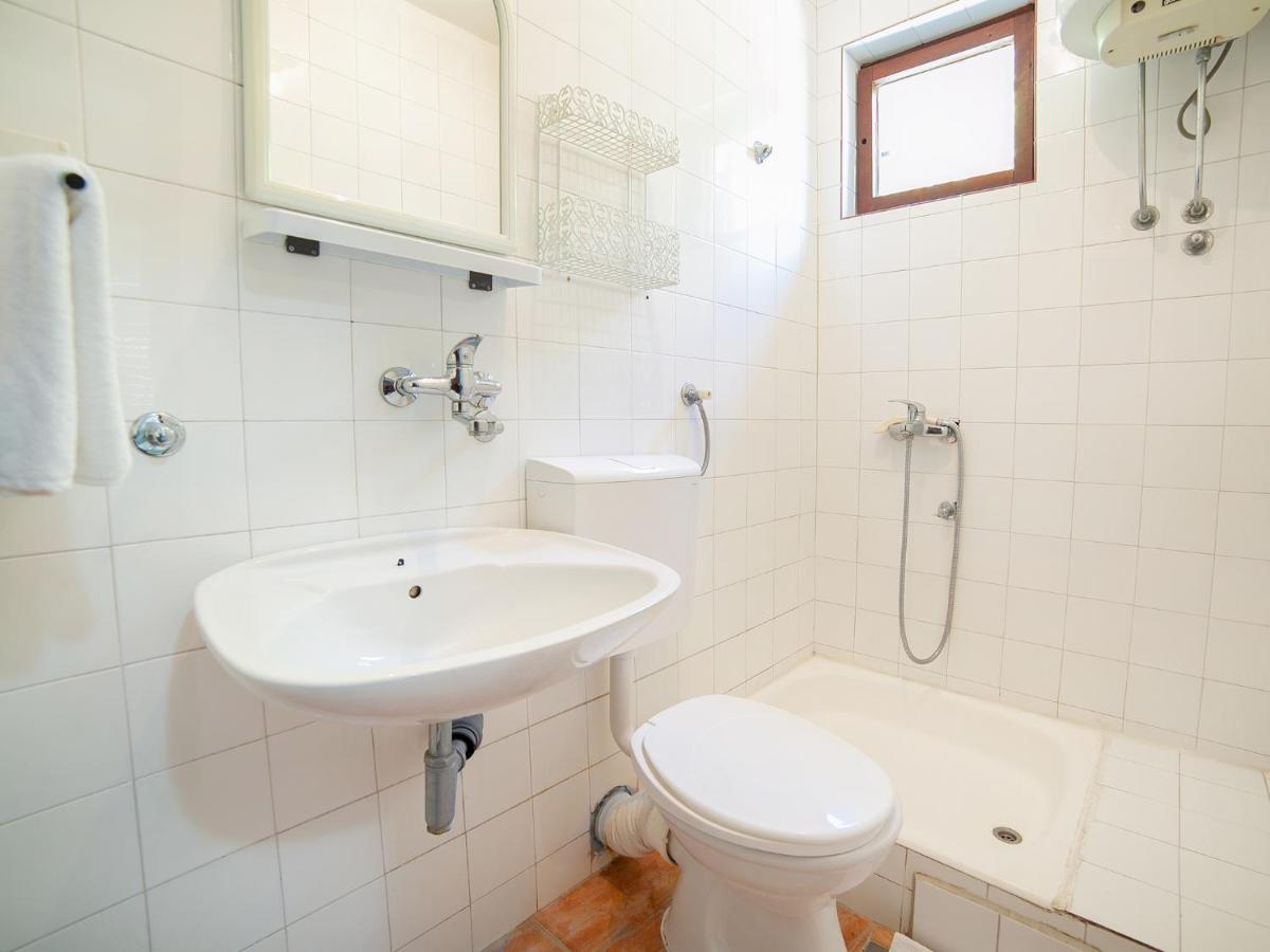 Rooms Garden Petrovac Room photo
